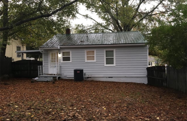 1108 Mable Street Southwest - 1108 Mable St SW, Mableton, GA 30126