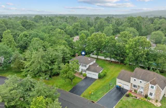 193 BEEKMAN LANE photos photos