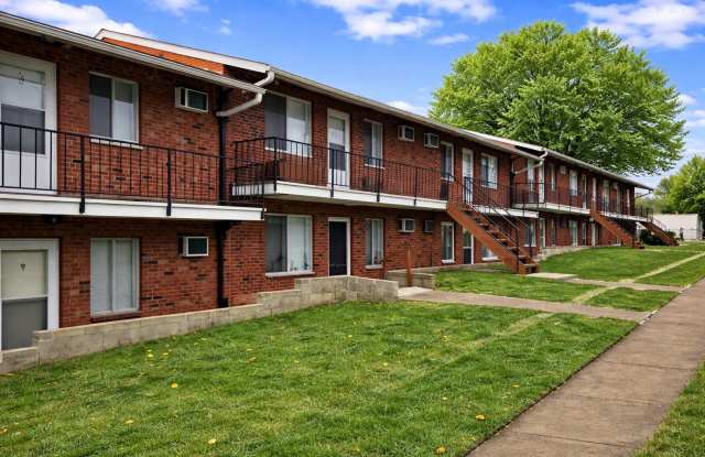 Spacious and comfortable apartment unit in Anderson Avenue photos photos