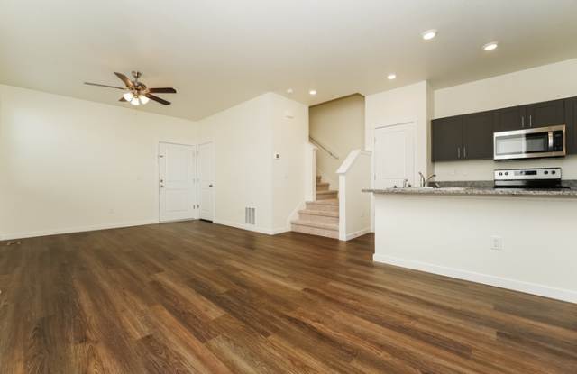 13467 Oneida Lane Gallery 3