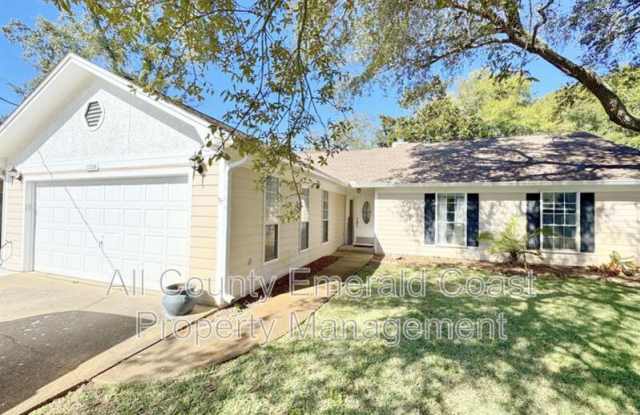 1126 Bay Ct photos photos