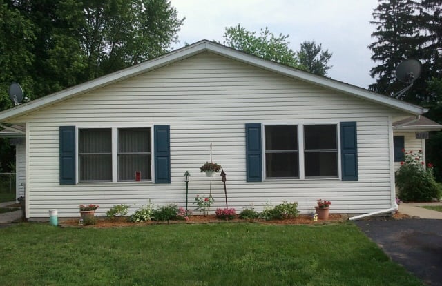 5141 Sherwin Ave - 5141 Sherwin Ave, Portage, IN 46368