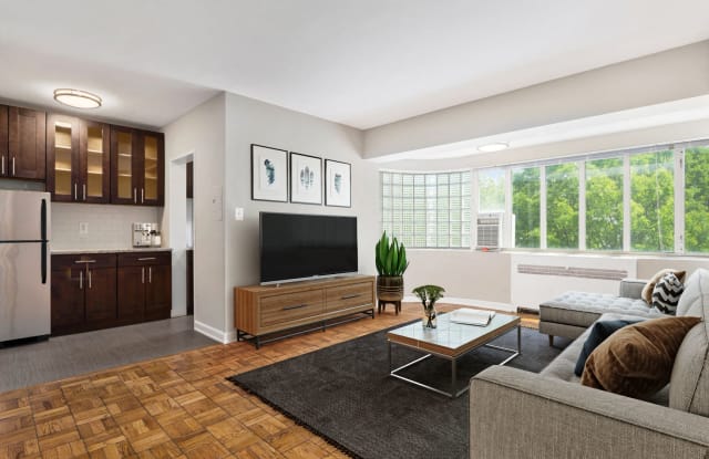 2100 Connecticut photos photos