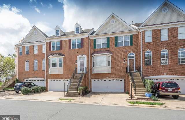 21369 SAWYER SQ Gallery 2