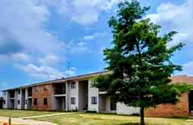 450 Thompson Drive photos photos