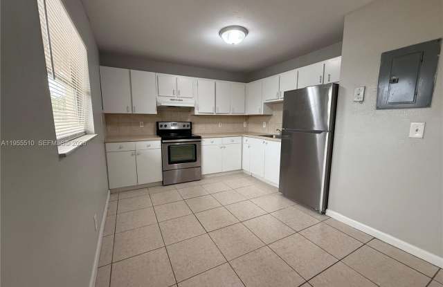 5220 NW 18th Pl photos photos