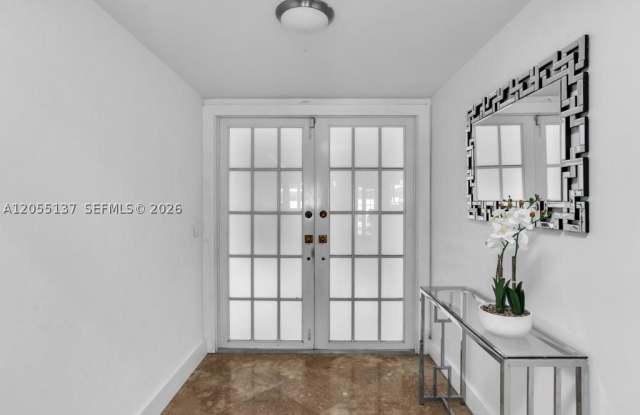 3321 N 37th St Gallery 3