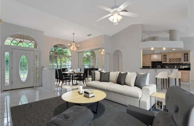 1534 Reade Circle Gallery 3