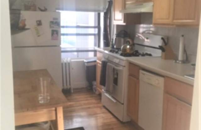 163 Remsen Street Gallery 4
