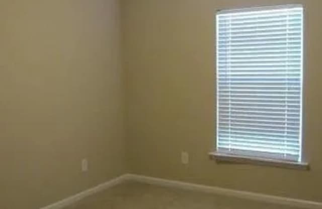 221 Meadow Wood Rd. Gallery 4