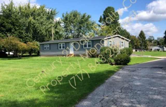 2 Bedroom Home in Central School with a Large Flat Yard maintained by owner - 725 Anna May Street, York County, PA 17404