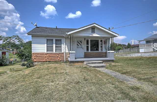 109 Bettie St, Johnson City, TN 37601 photos photos 109 Bettie St, Johnson City, TN 37601 photos photos