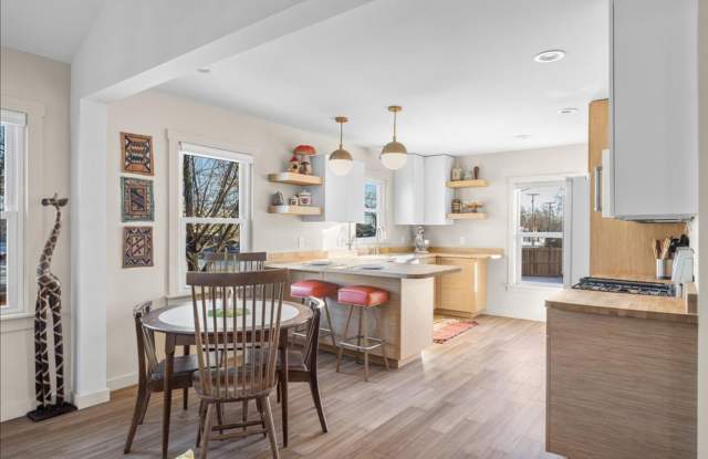 Stunning 4BR/2BA Home in Prime West End Location | Fully Remodeled with Custom Touches photos photos