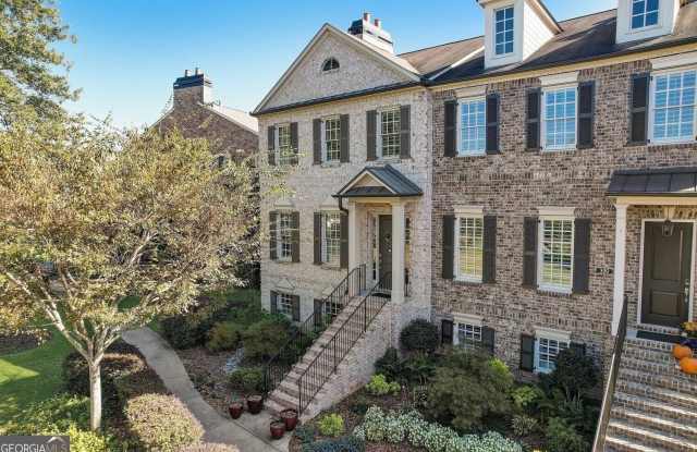 380 Rose Garden Lane Gallery 2