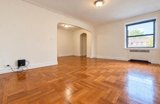 145 Seaman Gallery 2