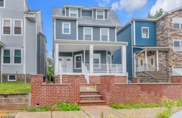 167 N 17Th St - 167 North 17th Street, East Orange, NJ 07017