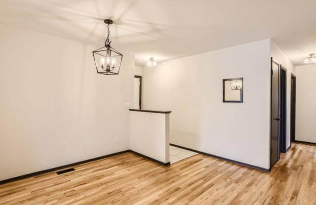 1680 Linden Ave Gallery 4