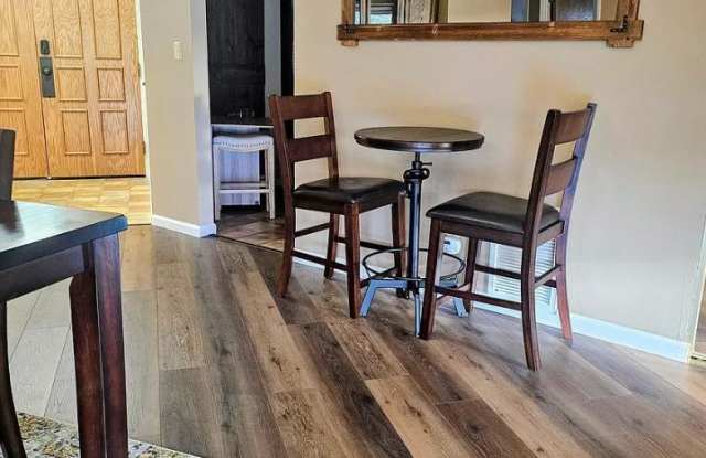 1400 Poly Dr Gallery 3