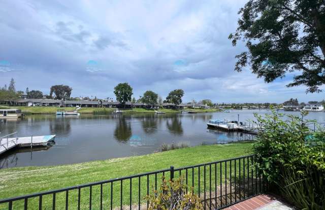 Lakefront 3 Bedroom in San Marcos with a Dock photos photos