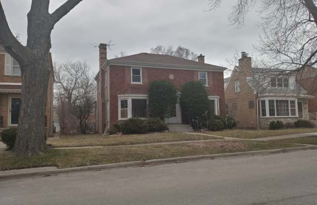 2734 W Fargo Avenue - 2734 West Fargo Avenue, Chicago, IL 60645