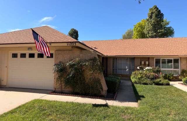 Coronado model with enclosed patio room in Leisure Village Camarillo photos photos