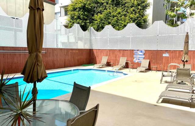 5625 North Sumner Way photos photos