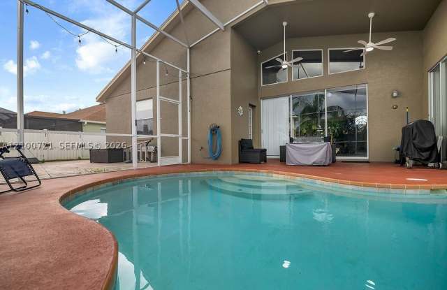 10327 Meadow Crossing Dr Gallery 3