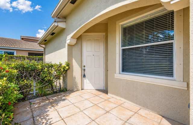 2151 Umbrella Cay Gallery 2