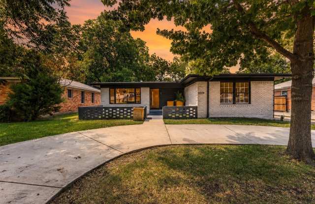 7219 E Mockingbird Lane - 7219 East Mockingbird Lane, Dallas, TX 75214 7219 E Mockingbird Lane - 7219 East Mockingbird Lane, Dallas, TX 75214