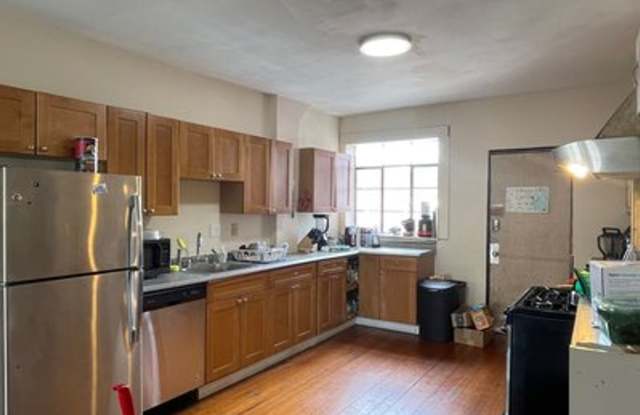 East Cambridge 4 Bed Apartment - 9/1 - 28 Quint Avenue, Boston, MA 02134
