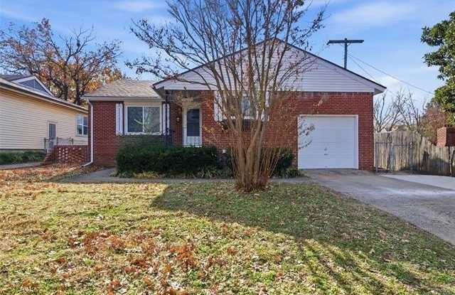 1014 E 38th Street photos photos