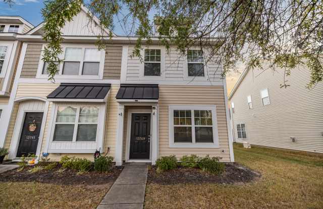 13749 Calloway Glen Dr - 13749 Calloway Glen Drive, Charlotte, NC 28273