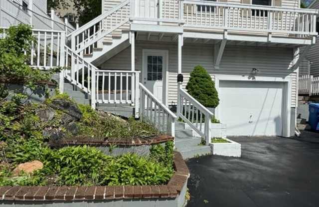 118 Montclair Ave photos photos