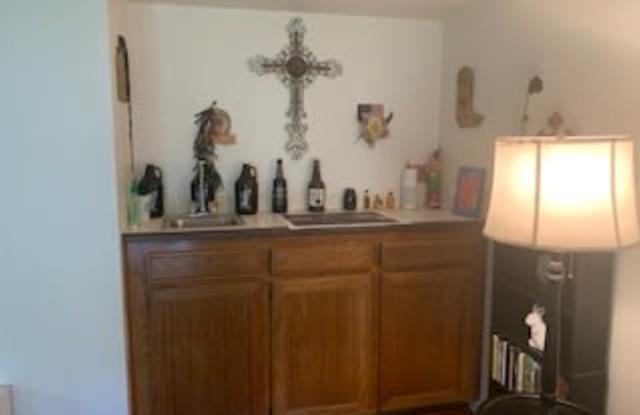 1046 Chelsea Ct Gallery 4