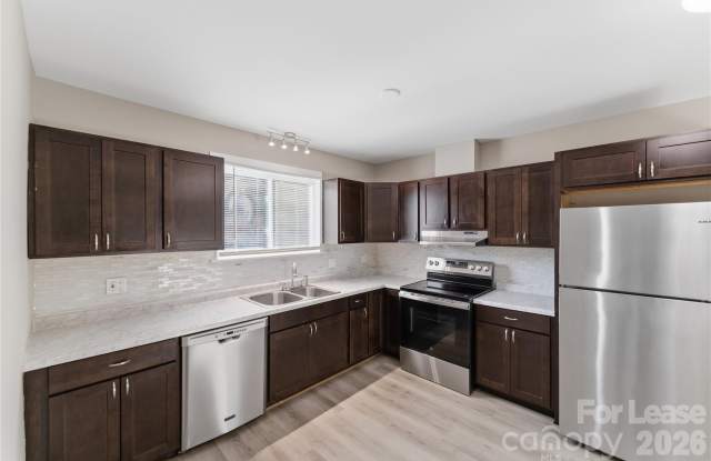 2405 Greenland Avenue - 2405 Greenland Avenue, Charlotte, NC 28208 2405 Greenland Avenue - 2405 Greenland Avenue, Charlotte, NC 28208