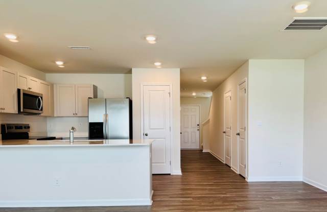 New Build Townhome in Wendell NC For Rent Gallery 4