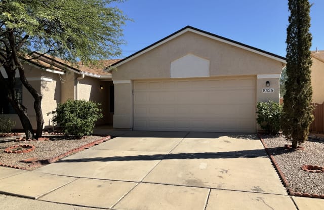 8526 N Spring Creek Dr Gallery 1