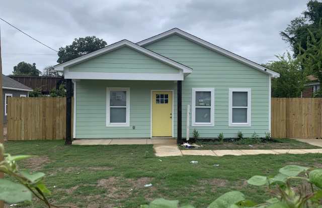 1918 E Mclemore Ave - 1918 East McLemore Avenue, Memphis, TN 38114