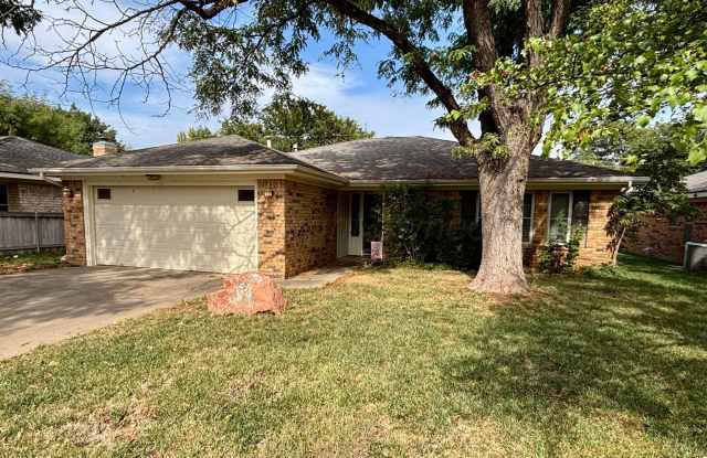 4005 LINDA Drive photos photos