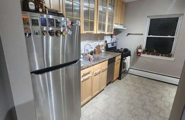 68 Main 4 photos photos