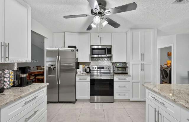 100 Miramar Avenue, Royal Palm Beach, FL 33411 photos photos