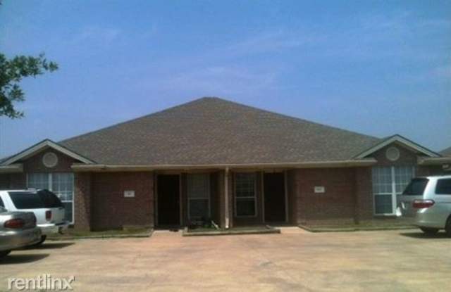 917 Willow Pond St - 917 Willow Pond Street, College Station, TX 77845