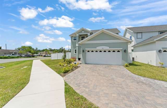 701 DENNIS AVENUE photos photos