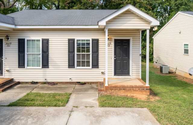 Nice 1 bed/1 bath duplex minutes from downtown Raleigh Gallery 3