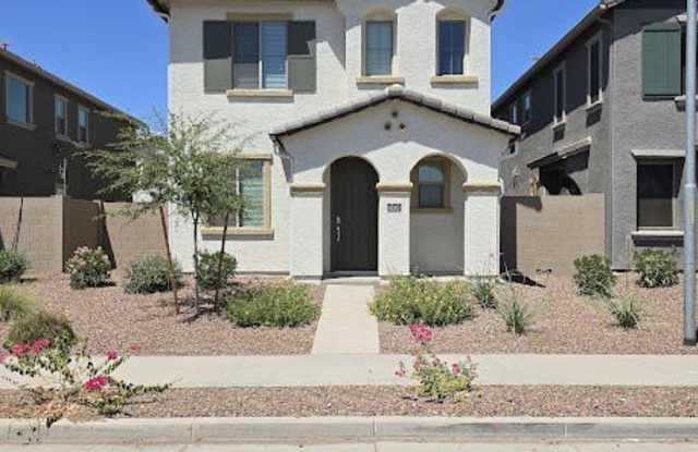 4240 S 58th Avenue photos photos