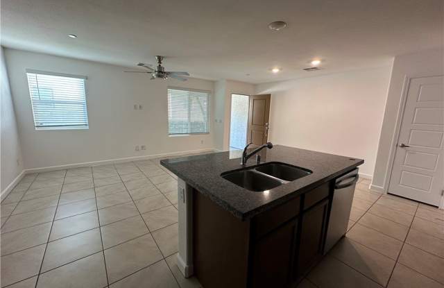 3638 Tripoli Cove Avenue Gallery 4