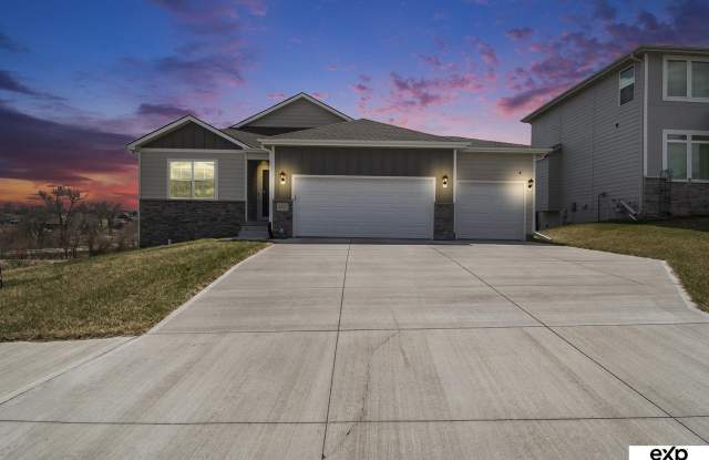 4517 Lawnwood Drive photos photos