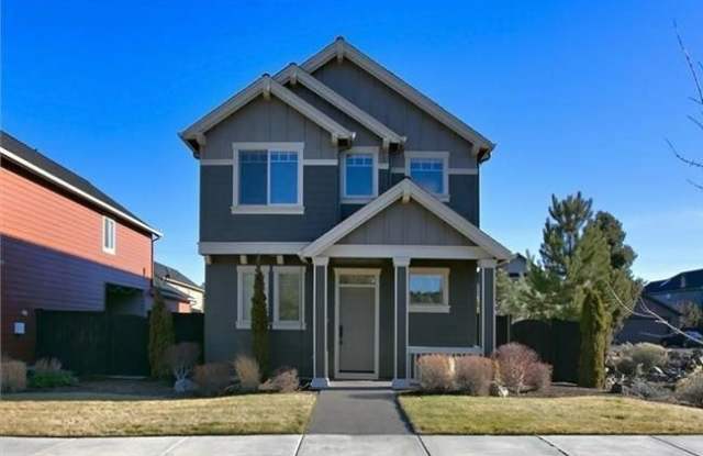 Spacious home with bonus room in NE Bend! photos photos Spacious home with bonus room in NE Bend! photos photos