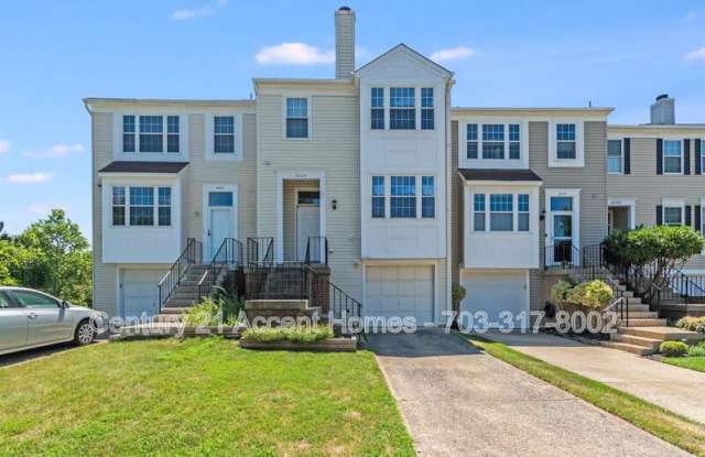 3629 Sweethorn Court - 3629 Sweethorn Court, Franklin Farm, VA 22033