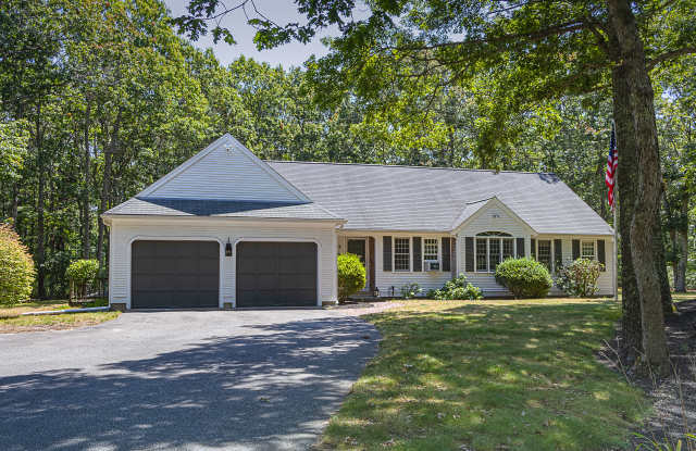 32 Madison Dr photos photos